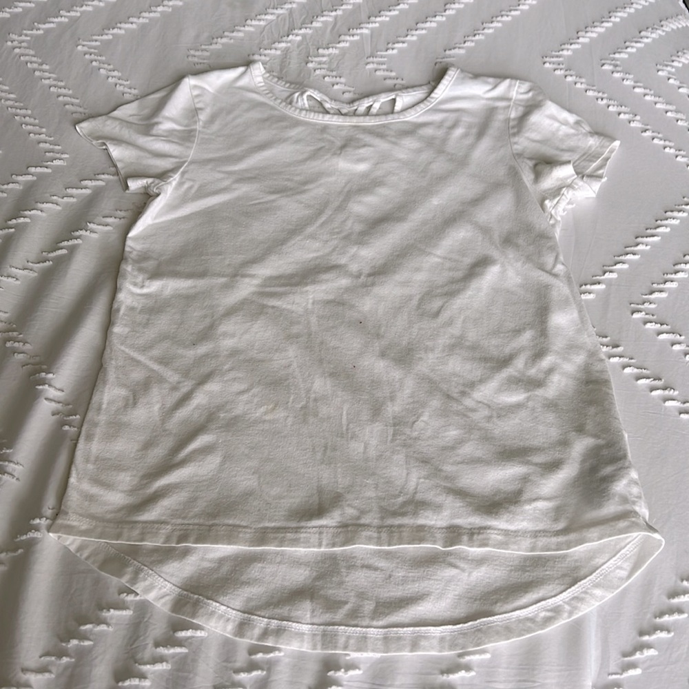simple white shirt for girls